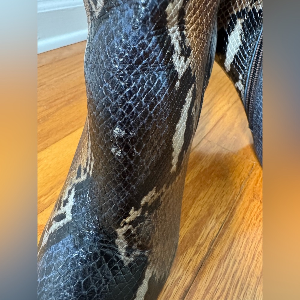 Donald J. Pliner Black and Brown Snakeskin Leather Heeled Boots 9.5M - Picture 9 of 12